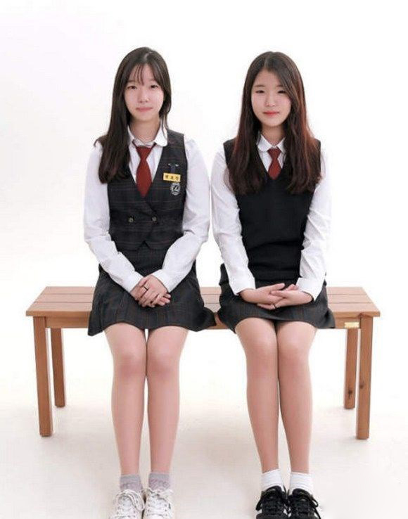 韩国女生校服比肩日本 各种大长腿看花眼