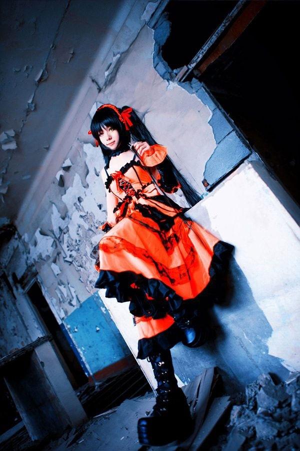 岛国伪娘cos时崎狂三让妹子无颜面对自己!