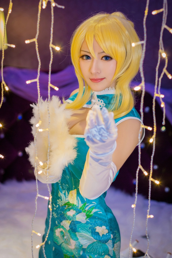 袭胸让我来绘希开胸旗袍cos