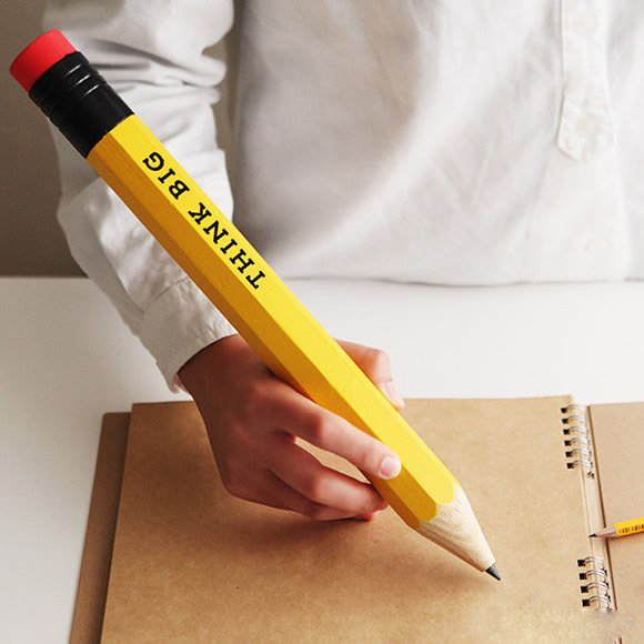 bigger then bigger!巨型铅笔