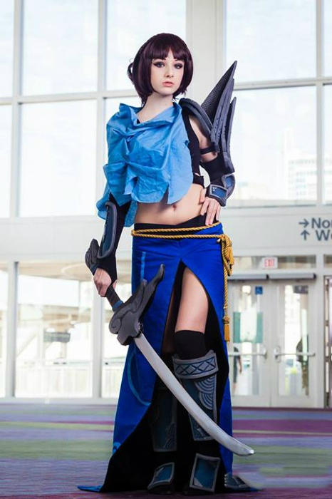 女剑客亚索冷艳帅气惹人爱!